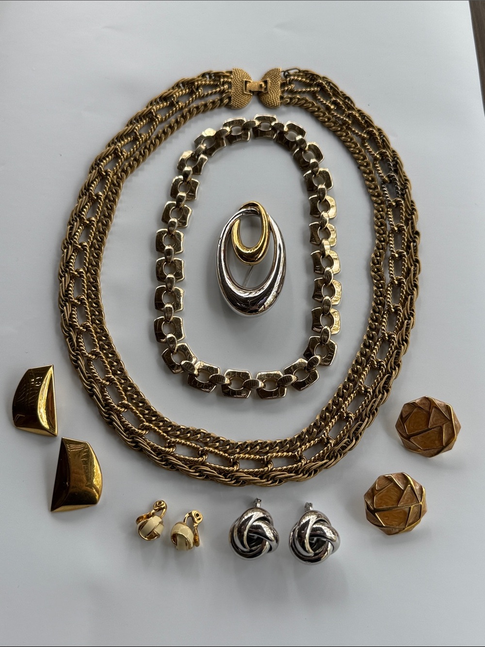 Vintage All Monet Jewelry Lot Silver / Gold tone. Necklaces Earrings Brooch Pin
